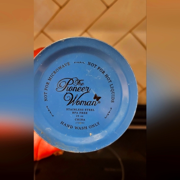 Pioneer Woman Stainless Steel Water Bottle - Picture 3 of 3